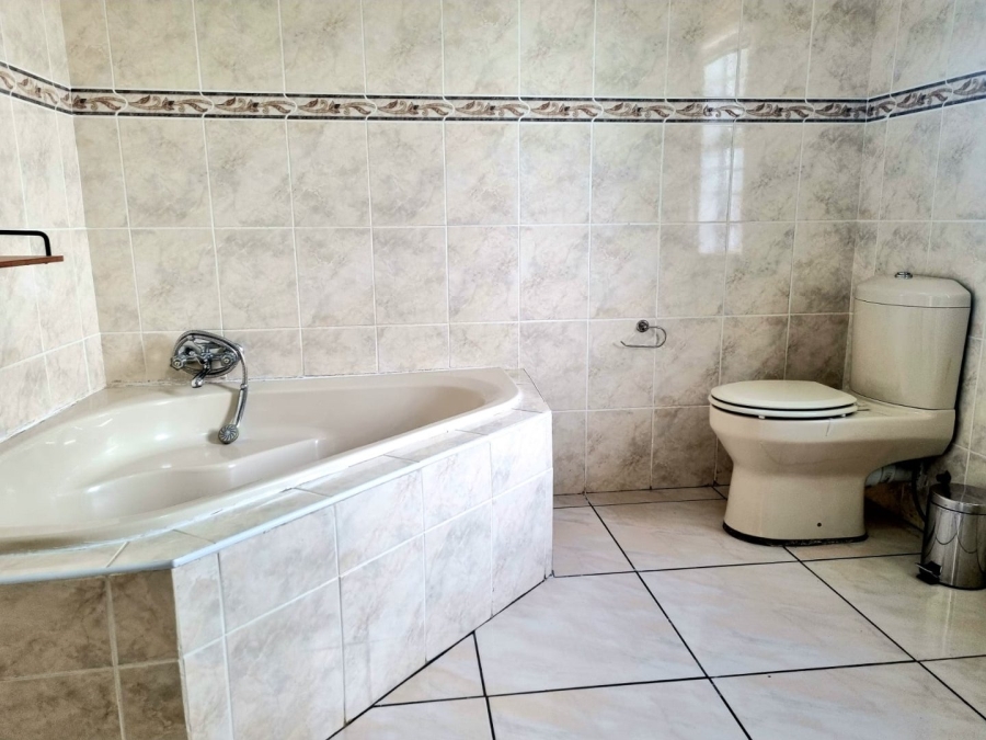 Commercial Property for Sale in Minerva Gardens Northern Cape